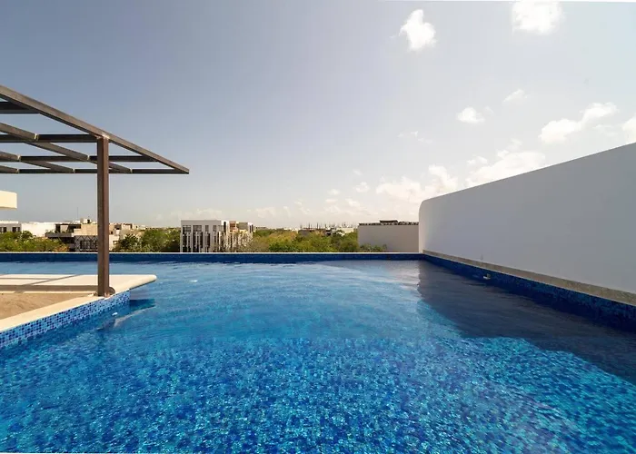 King With Private Balcony, Rooftop Pool, Gym Holiday home Tulum